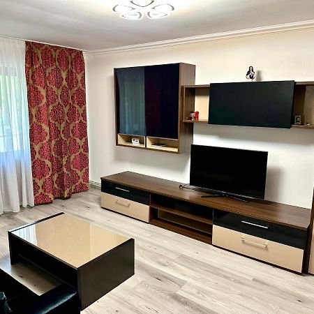 Royal Apartment Buzau Ngoại thất bức ảnh